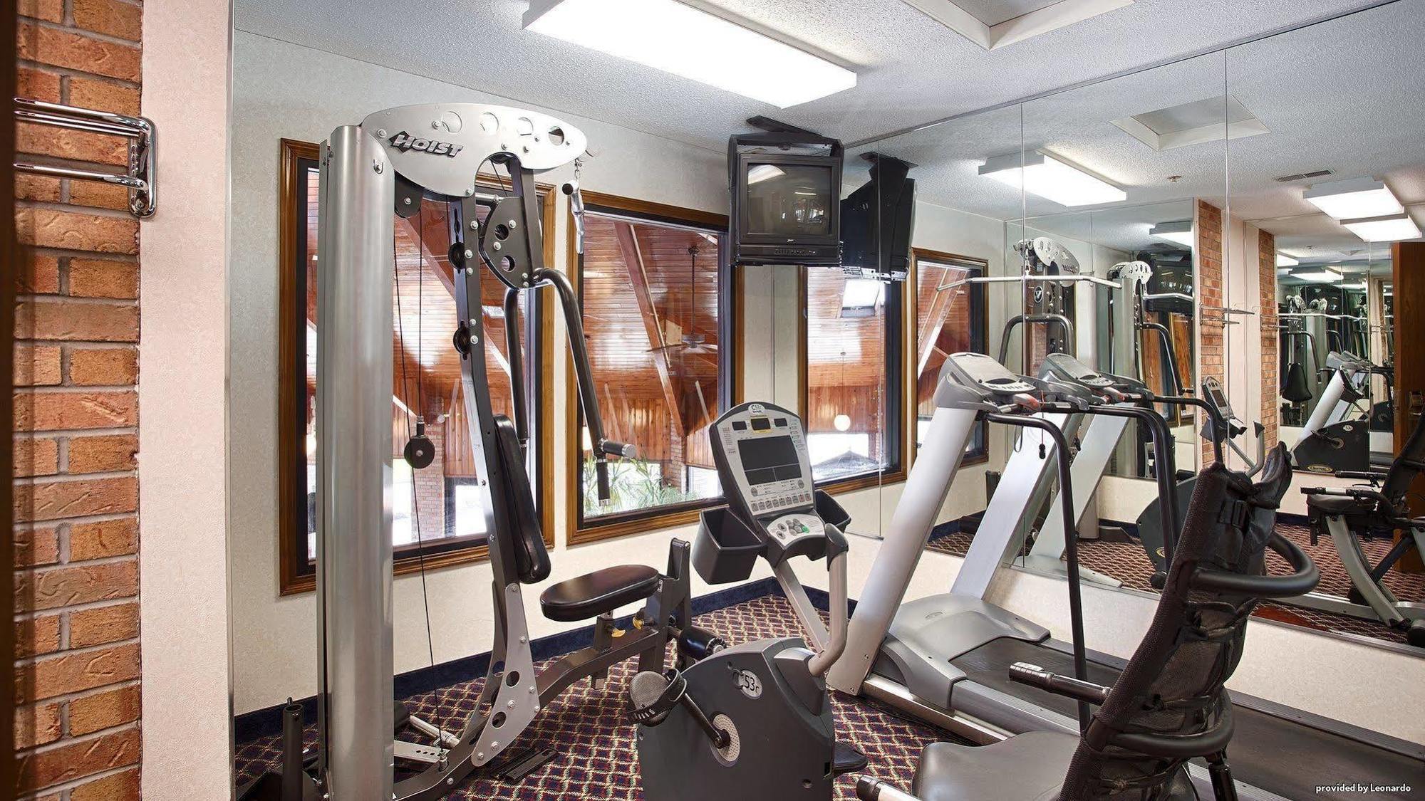 Park Inn By Radisson Grove City Bagian luar foto